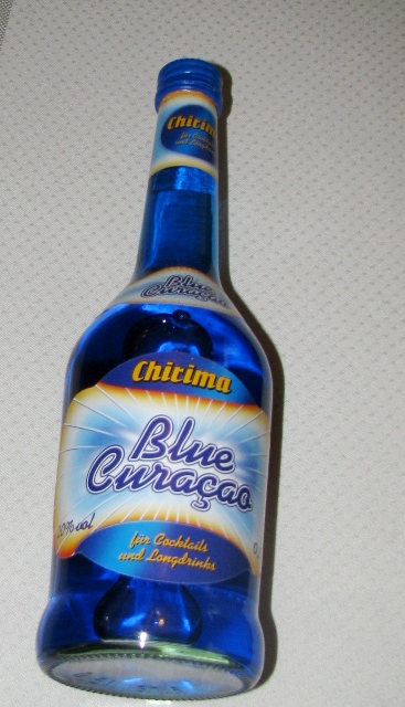 Oryginalny Likier blue curacao 0,5 l z grecji
