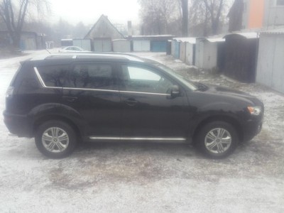 mitsubishi outlander 2.0 did 2009 r. 4x4