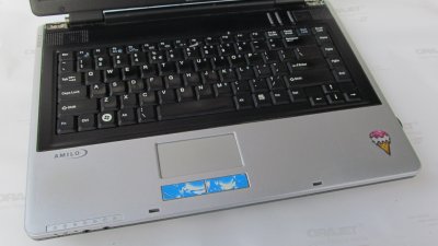 Fujitsu Amilo PI 1502 na części uszkodzony