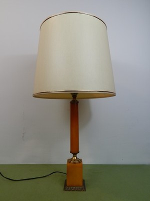 Śliczna duża sprawna lampka