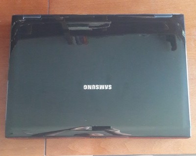 Laptop Samsung R710
