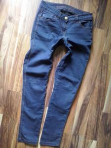 Spodnie jeansy F&amp;F dla modnej cienkie S 36