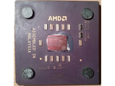 AMDDuron 800 - Socket A