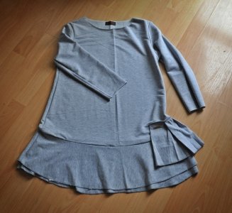 Asymetryczna bluza tunika z baskinką