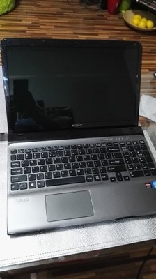 SONY VAIO SVE1512U1 laptop i5 s bardzo dobry ubezp