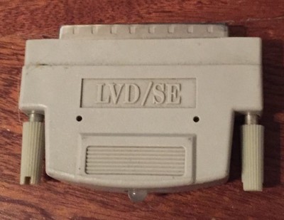 Używany terminator SCSI LVD/SE
