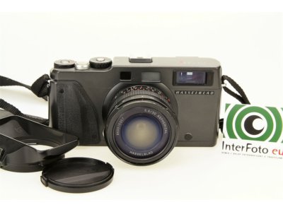 InterFoto: Hasselblad XPan II + 30mm f5.6 UNIKAT!