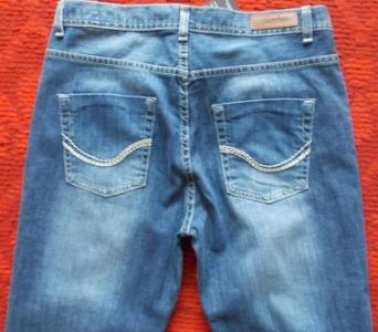 Spodnie jeans r. W31 Nowe!