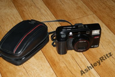 4 aparaty kompaktowe Kodak, Olympus, Minolta