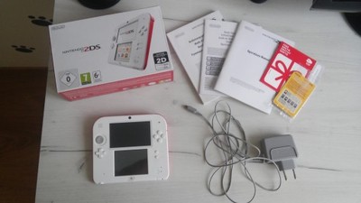 Nintendo 2DS White &amp; Red - pełny zestaw