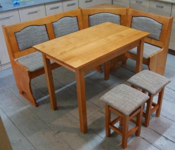 UJ: ZESTAW NAROŻNY: ławka + stół + taborety x 2.