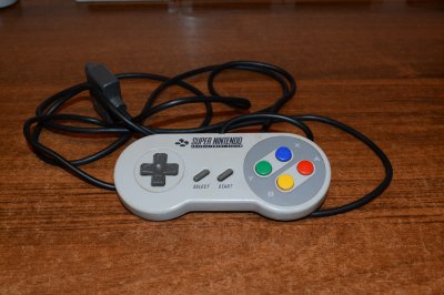 Oryginalny Gamepad Pad Kontroler - Konsoli SNES
