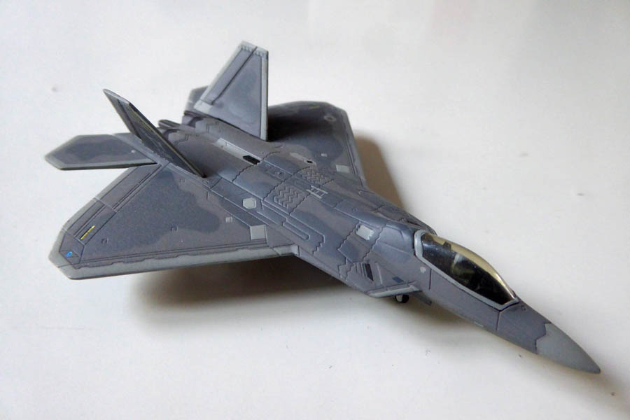 ヘルパ 1/200 米空軍 F-22 ラプター ダイキャスト herpa F22 - ミニカー