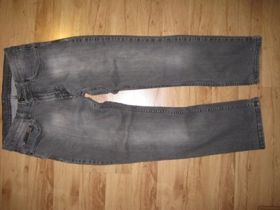 Świetne spodnie dżinsowe PIERRE CARDIN 34S