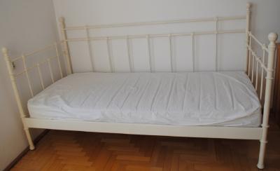 Łóżko białe metalowe IKEA TROMSNES z materacem - 5979341292 - oficjalne  archiwum Allegro