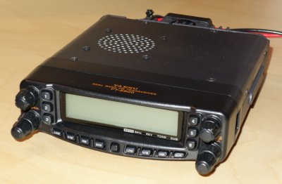 Radiotelefon radiostacja Yaesu FT-8800E duobander