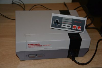 NES Nintendo Entertainment System PAL B + 7 GIER