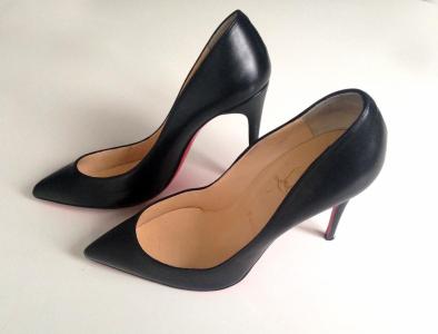 ORYGINALNE  Christian Louboutin  Pigalle  38