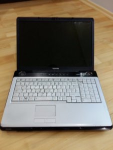 Laptop Toshiba P200-1ex dysk 1Tb SSHD 3GB RAM