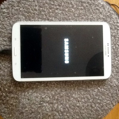 Samsung Galaxy Tab3 SMT-311 stan idealny