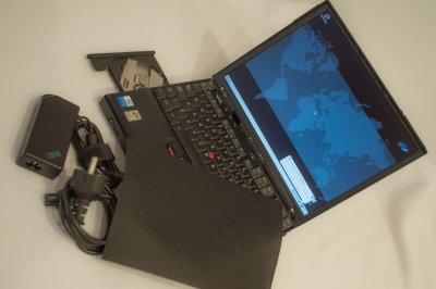 IBM ThinkPad X40 64GB SSD STACJA DOK. SUPER STAN