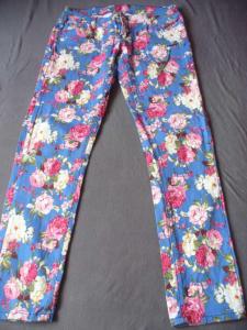 Spodnie dżinsowe biodrówki-kwiaty-30