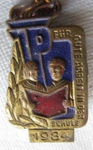 HIT ''odznaka szkolna NIEMIECKA z 1984roku''