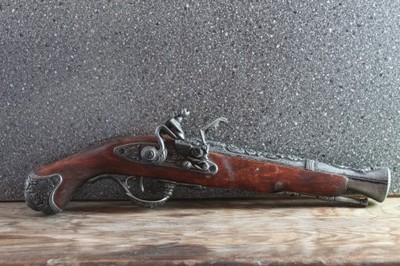 Replika Pistolet Skałkowy Czarnoprochowy