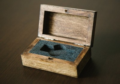 Etui,pudełko,opakowanie drewniane na pendrive