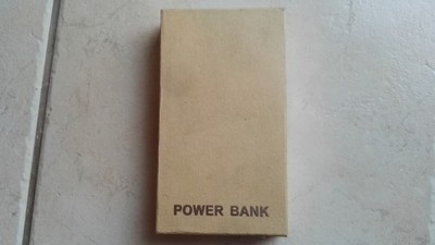 Power Bank 20000 mAh Ładowarka + Latarka Slim