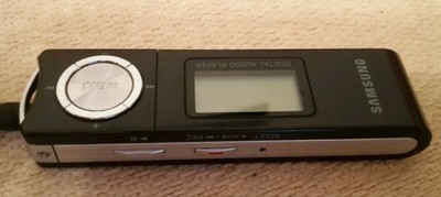 Samsung YP-U1 mp3 player 512 MB - 6852240076 - oficjalne archiwum Allegro