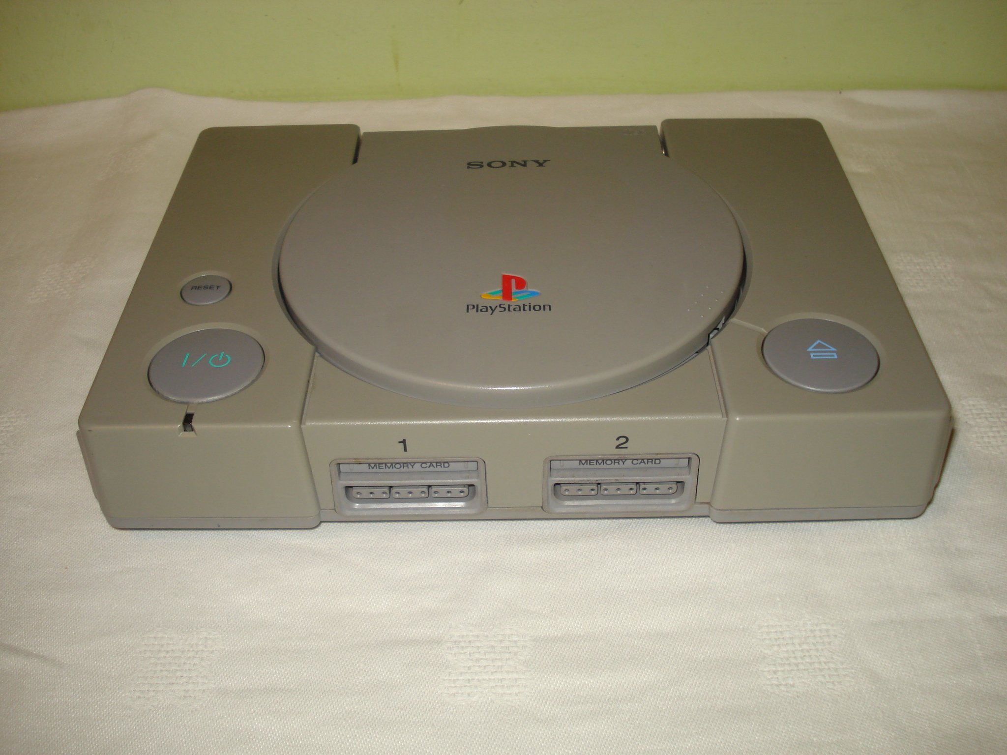 Konsola SONY PlayStation PSX przerobiona SCPH-552