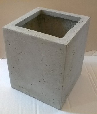 Doniczka betonowa- beton architektoniczny
