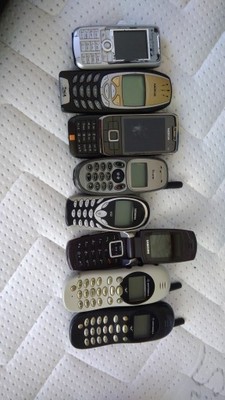 Stare telefony komórkowe: Nokia, Motorola, Trium - 6908416371 - oficjalne  archiwum Allegro