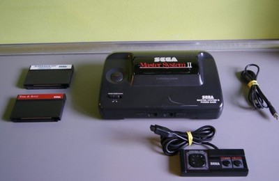Konsola Sega Master System II + 2 Gry -  Rybnik