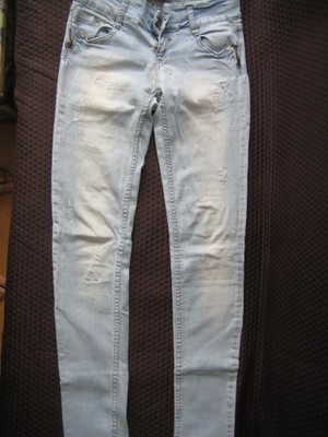 jeansy  rurki sexi przecierane  r.27   M/38