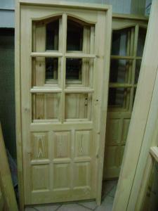 drewniane  lite sosnowe z futrynami drzwi od ręki