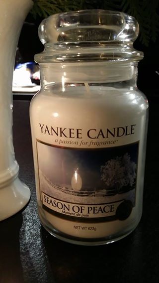 Nowa Świeca Yankee Candle Season Of Peace - 7066584401 - oficjalne archiwum  Allegro