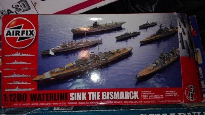 Airfix A50120 Sink The Bismarck 1 1200