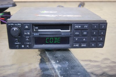 SAAB 9000/900 radio CLARION - 6848887162 - oficjalne archiwum Allegro
