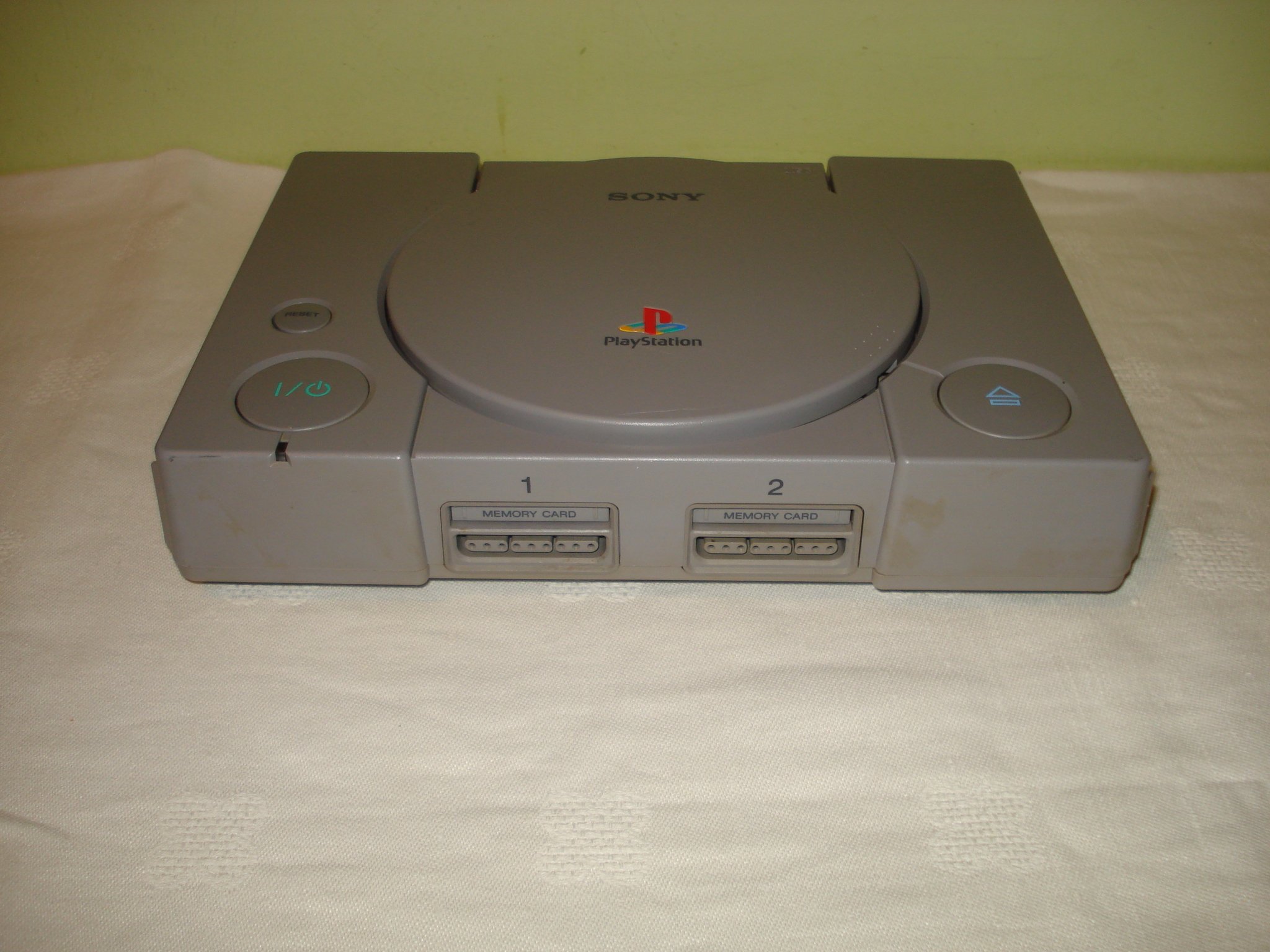 Konsola SONY PlayStation PSX SCPH-9002 przerobiona