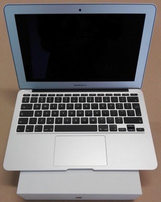 Apple MacBook Air 11'' 1.3GHz i5/4GB/256GB SSD