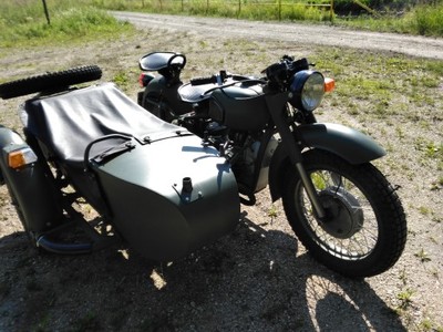 Motocykl Dniepr MT-16, napęd na kosz