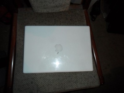 Laptop Apple Macbook A1181