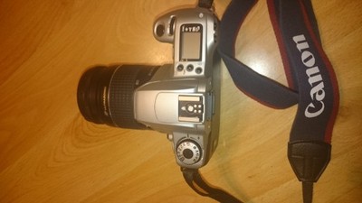 Sprzedam aparat fotograficzny Canon Eos 300