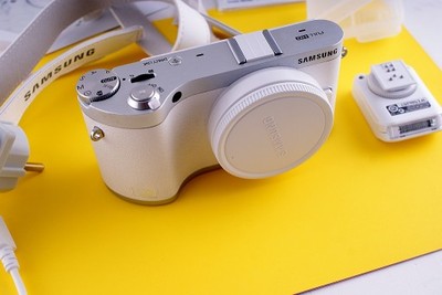Samsung Nx300 body biały white