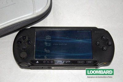 KONSOLA PSP E-1004 + ETUI