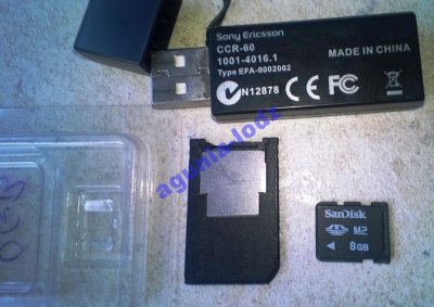 Karta M2 SANDISK 8GB + CZYTNIK MS PRO Duo  + USB
