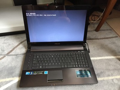 Laptop Asus N73J