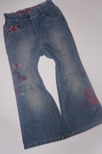 RJR*Wystrzałowe haftowane jeansy*110